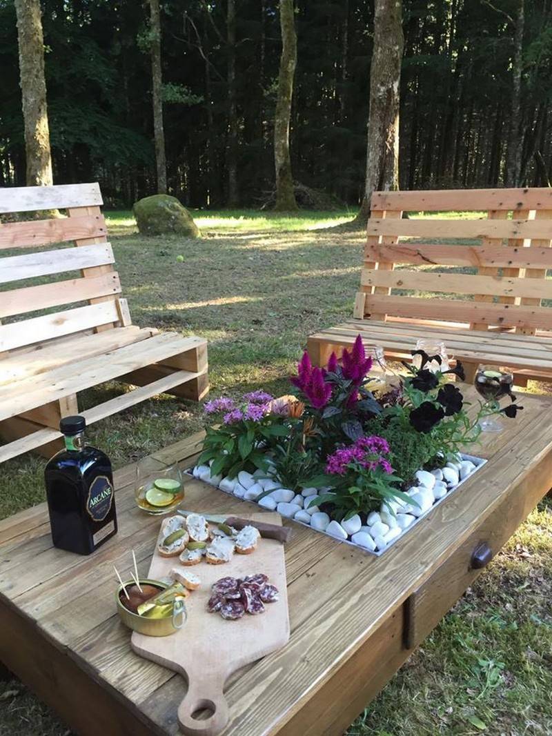 Wonderful Wood Pallet Outdoor Furniture Ideas Quiet Corner