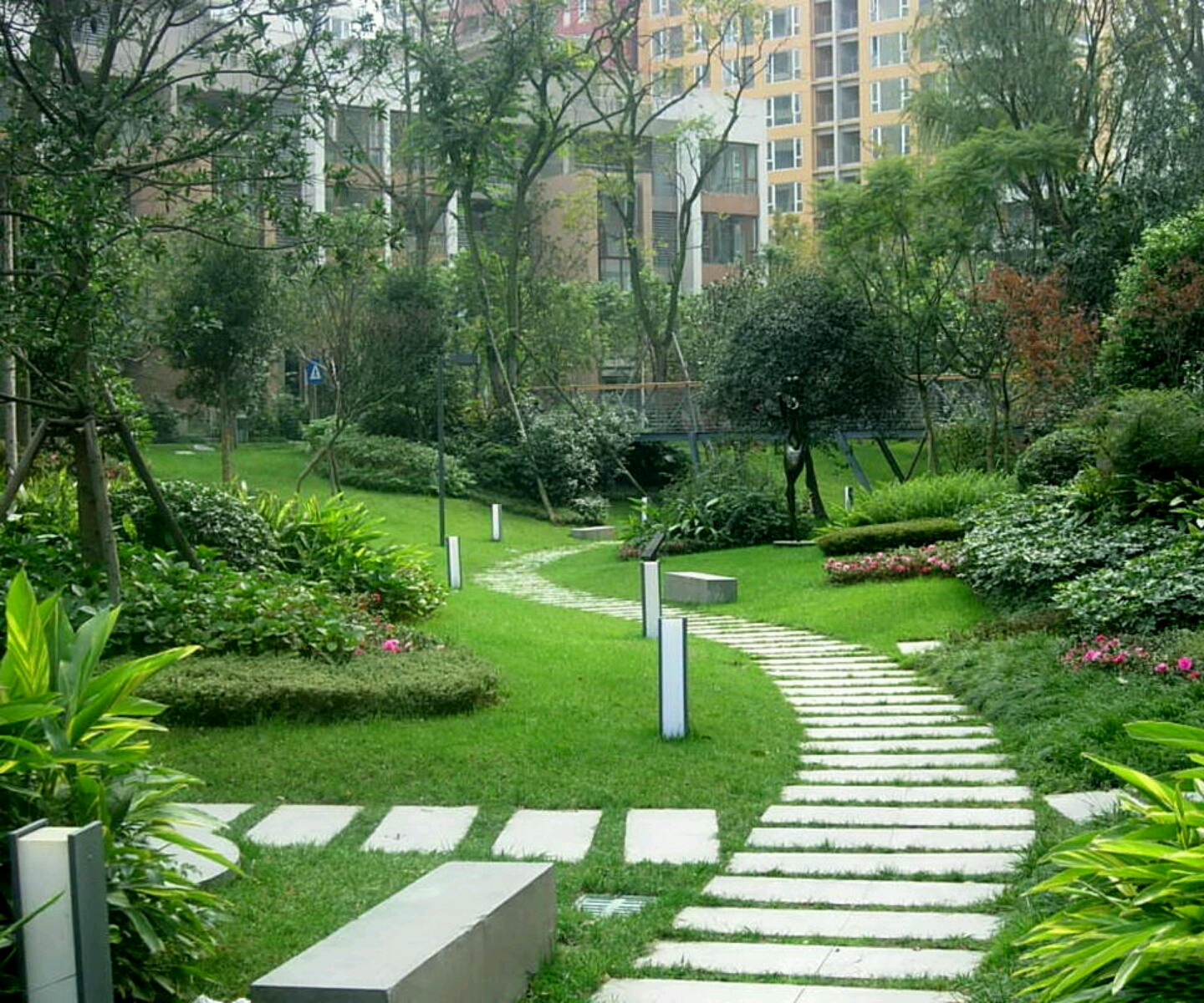 Beautiful Flower Garden Design Ideas