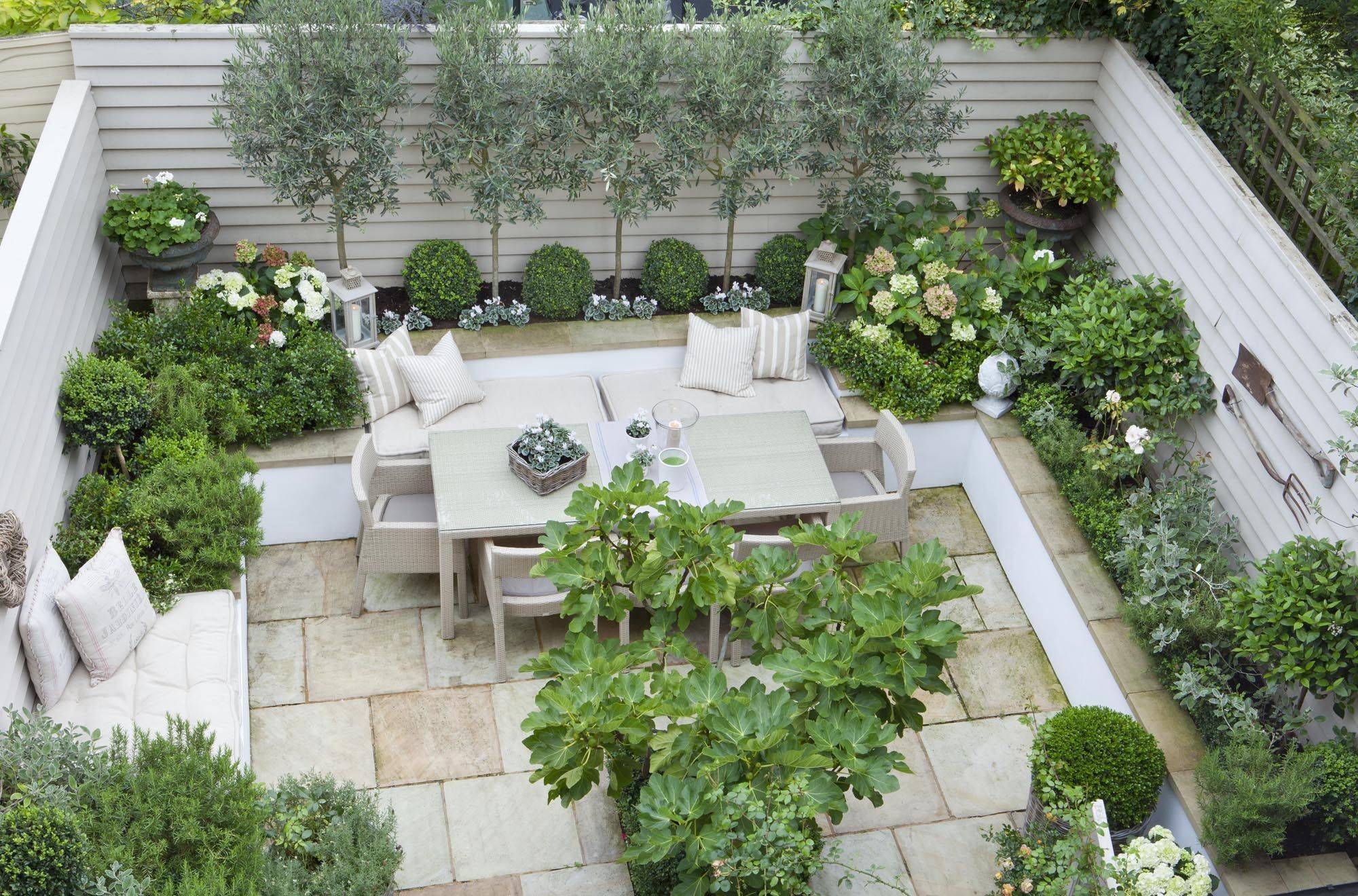 Beautiful Courtyard Garden Design Ideas