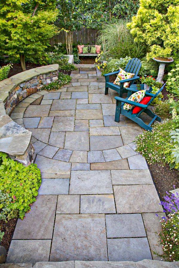 Interesting Garden Paving