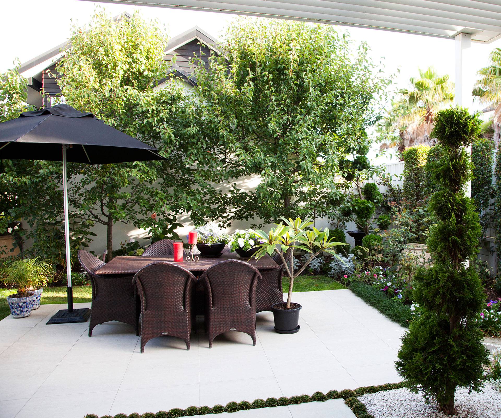 Amazing Small Courtyard Garden Design Ideas