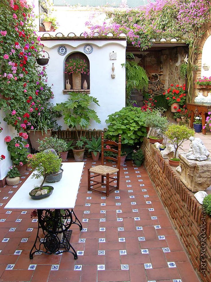 Spanish Style Homes Characteristics