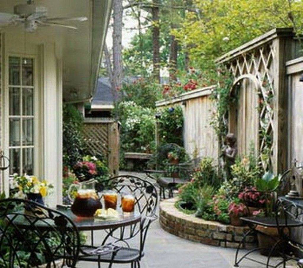 21 Small French Courtyard Garden Ideas To Consider | SharonSable