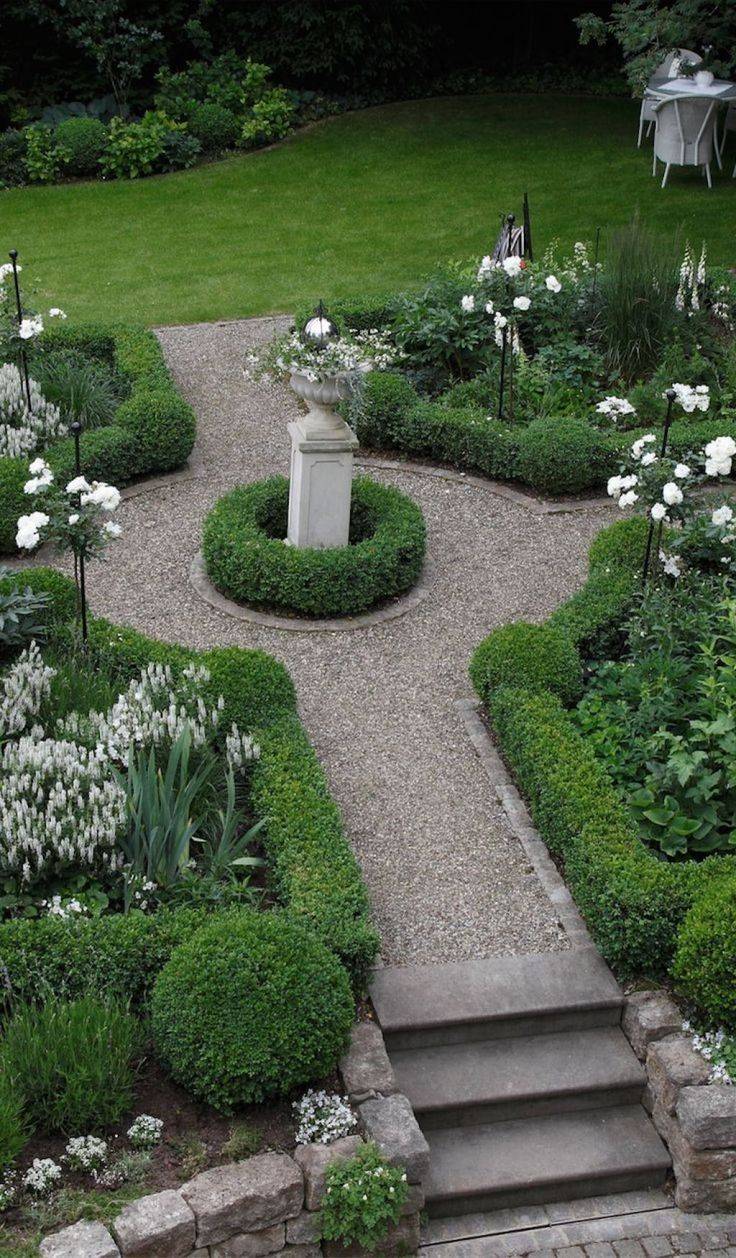 Mediterranean Garden Boxwood Garden