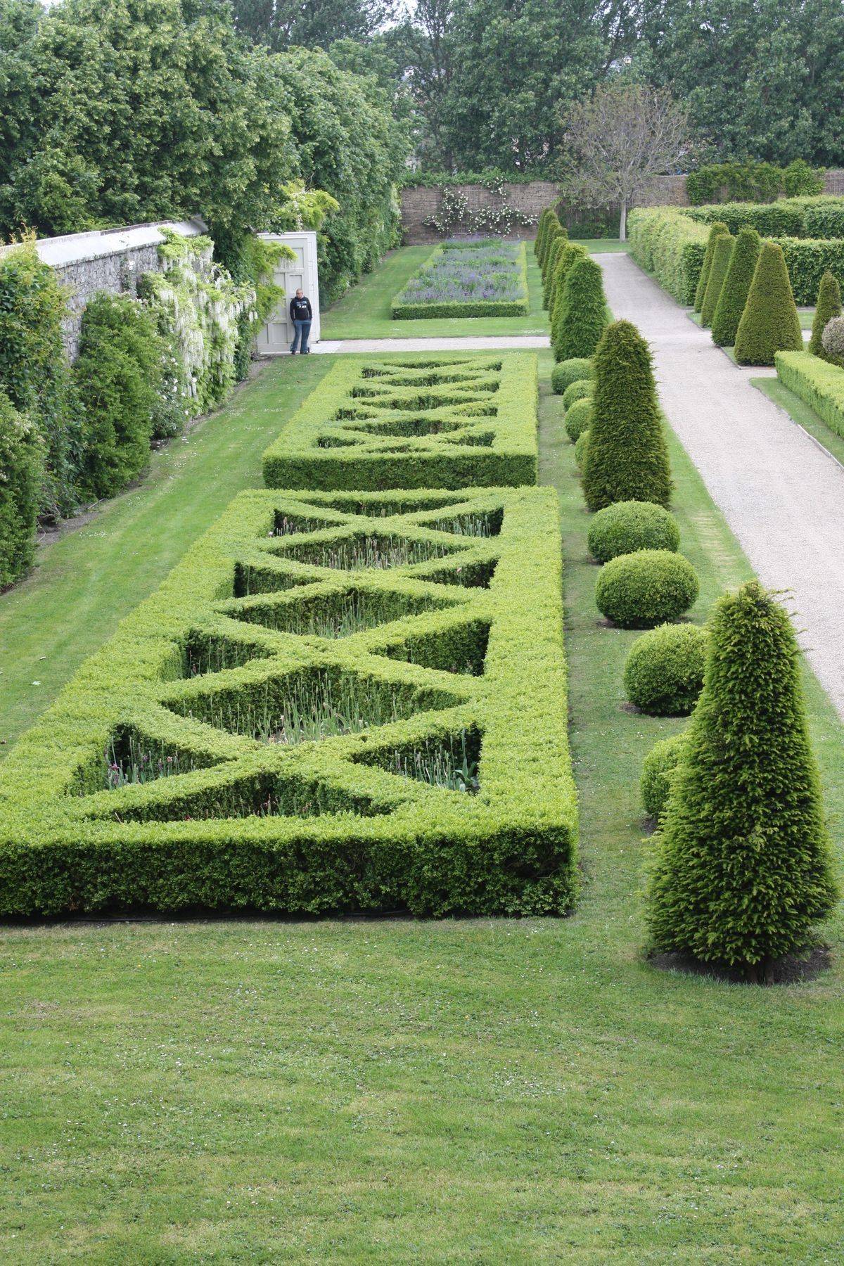 Beautiful English Gardens Formal Garden Design