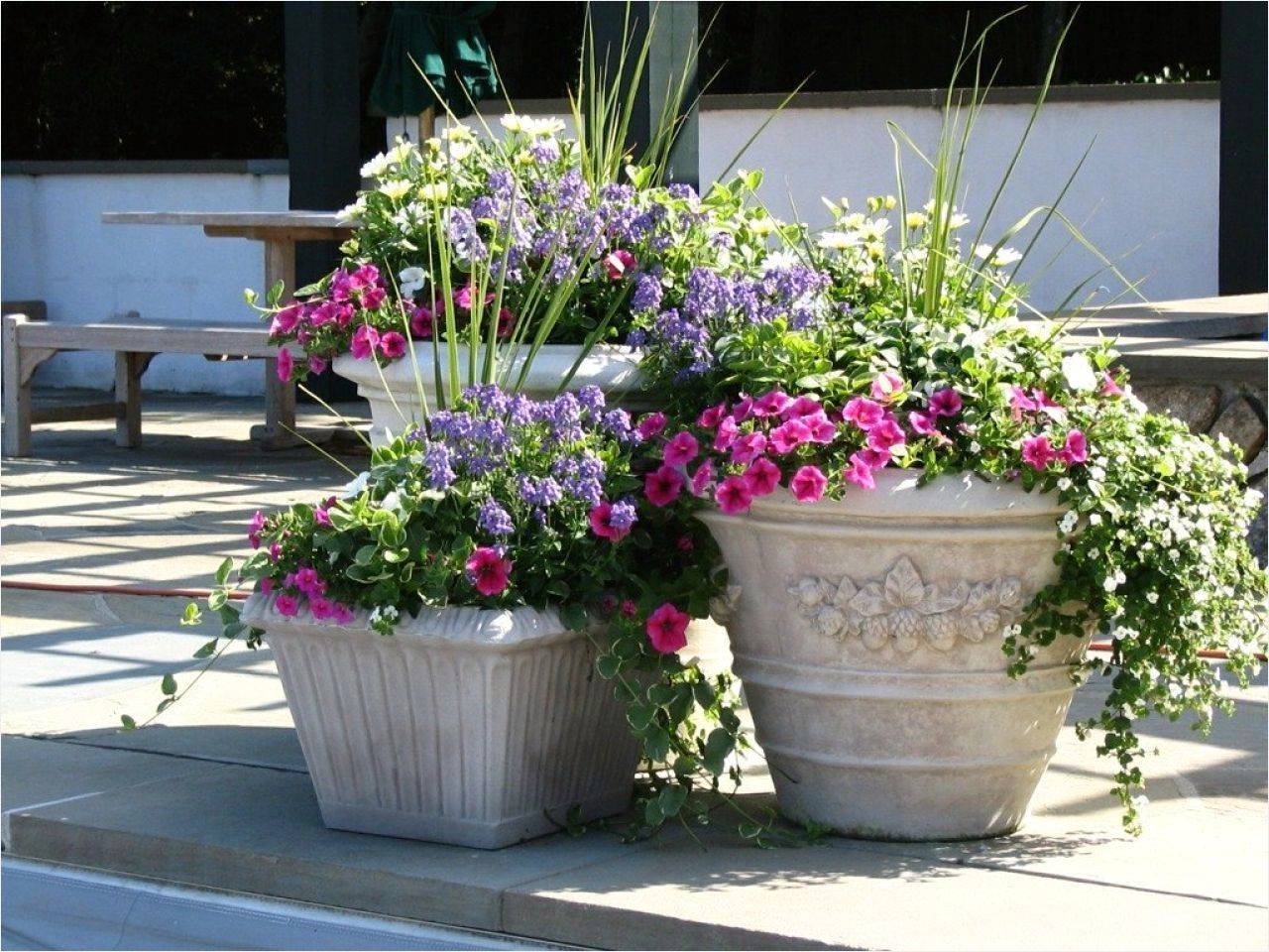 Large Plastic Flower Pots