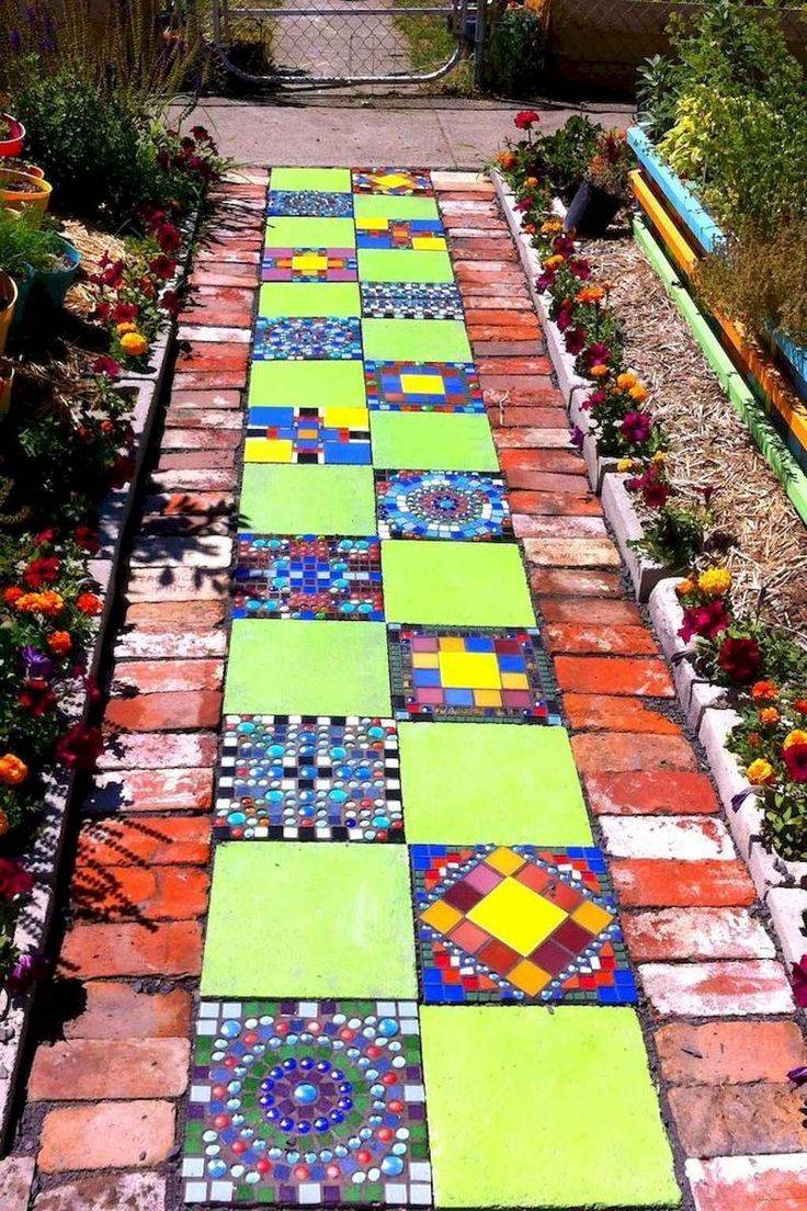 Stunning Mosaic Garden Path You Need To See For Inspiration In