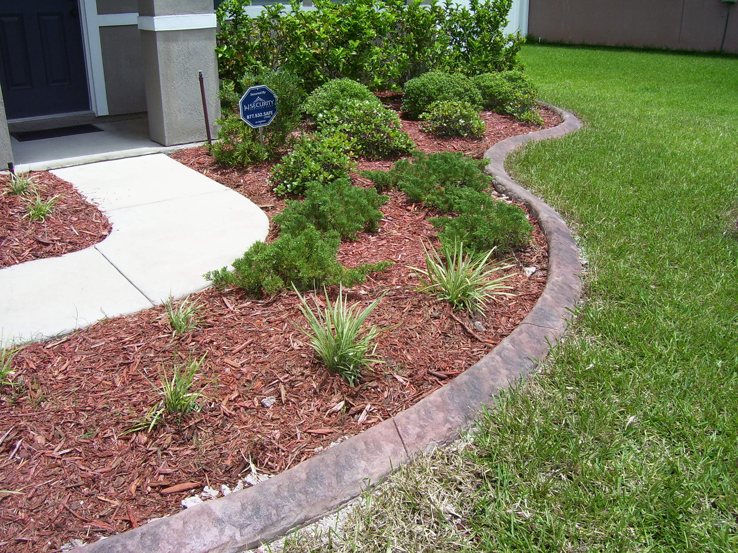 Landscape Garden Edging Concrete Curbing