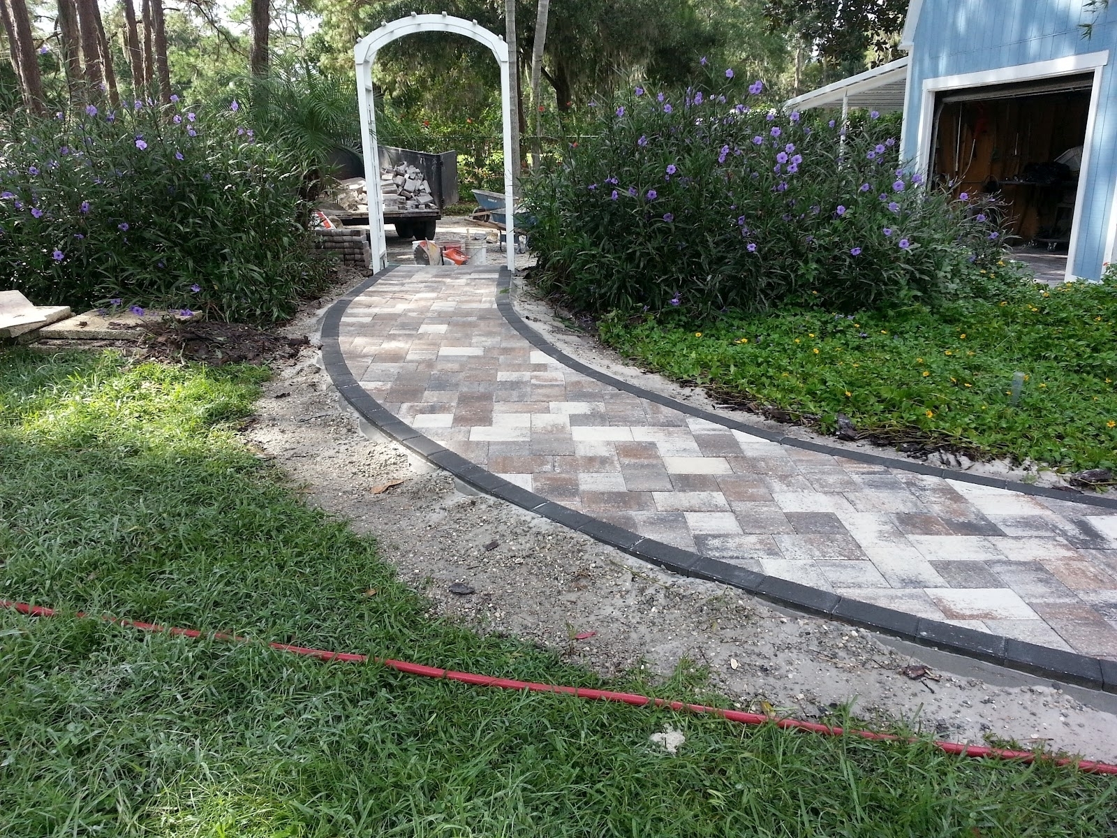 Diy Concrete Landscape Edging Forms