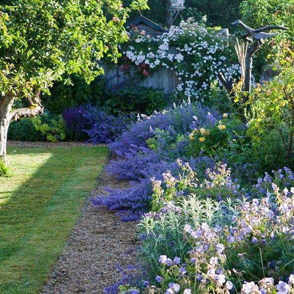 Beautiful French Cottage Garden Design Ideas