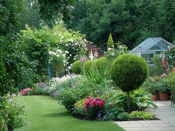 Brick Edging Gravel And Brick Courtyard