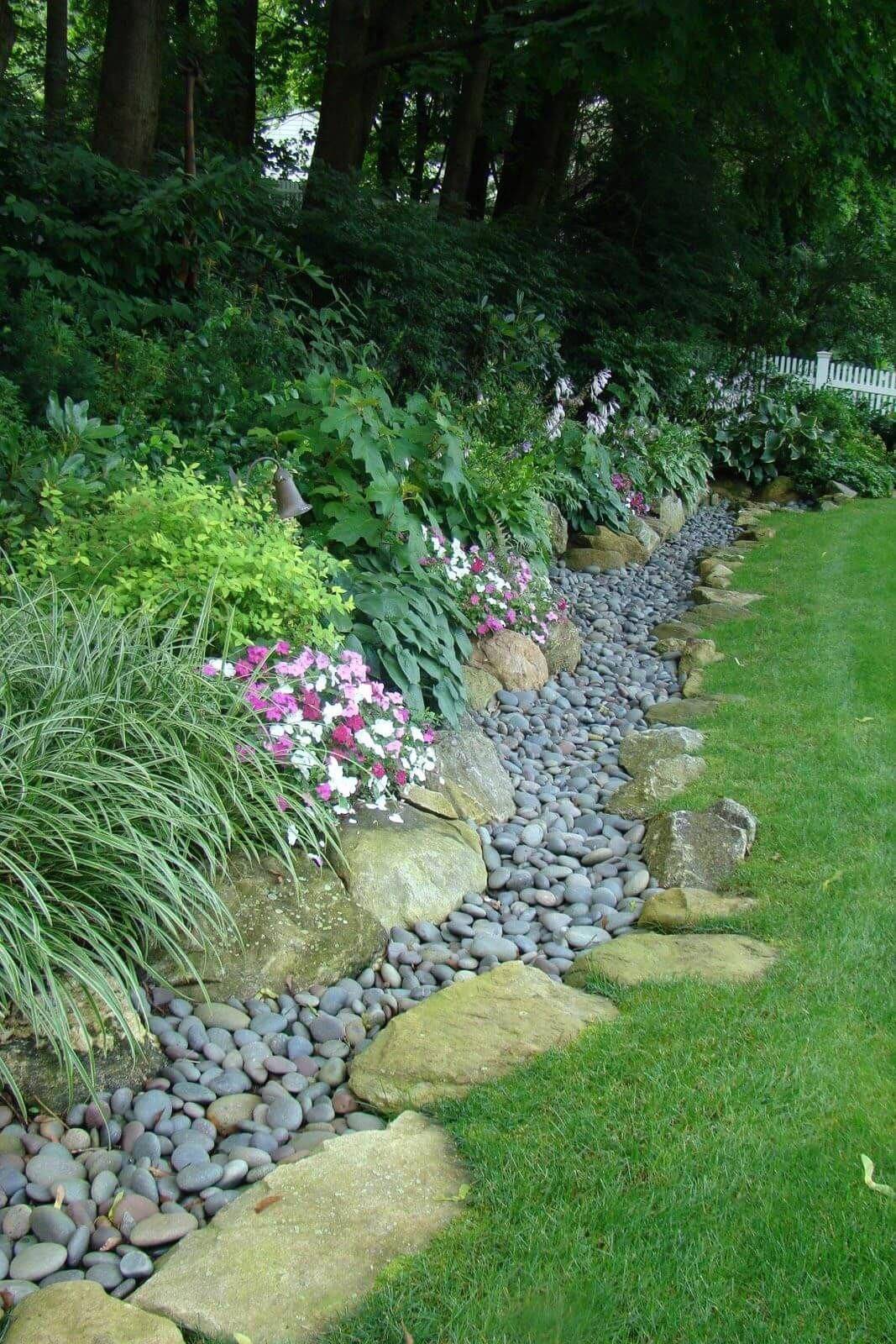 Awesome Front Yard Rock Garden Landscaping Ideas