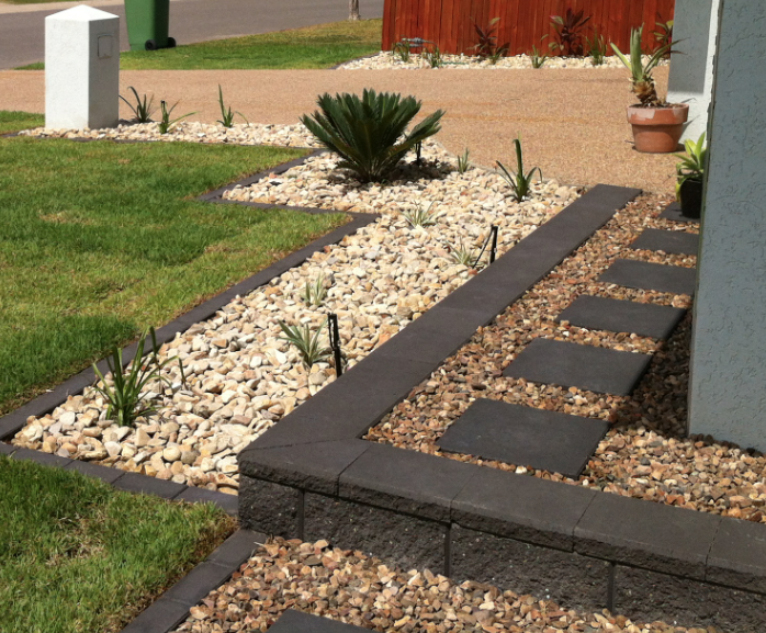 Yard Landscaping Block Wall Landscape Edging