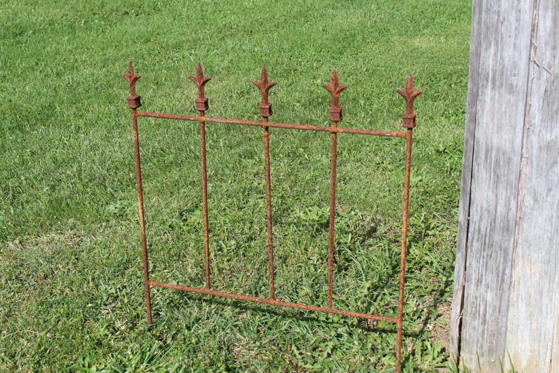 Metal Victorian Iron Fence Fencing Decorative Garden Edging