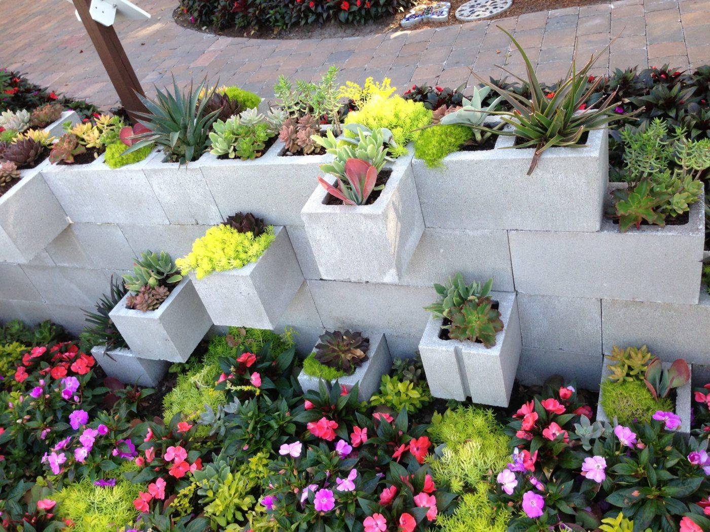 Cinder Block Garden Wall Ideas