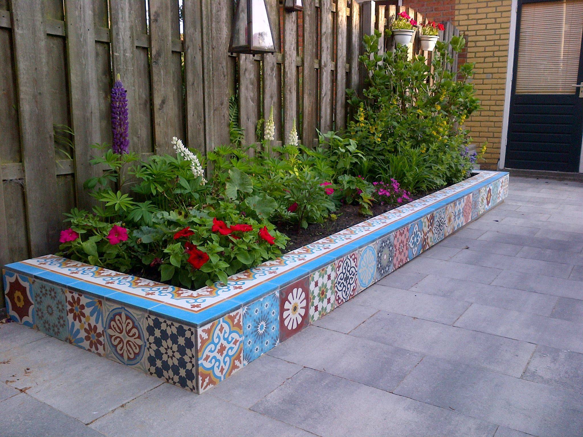 Cinder Block Garden Wall