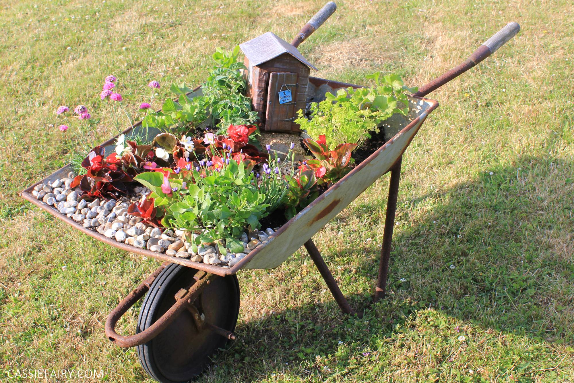 Awesome Diy Wheelbarrow Planter Ideas
