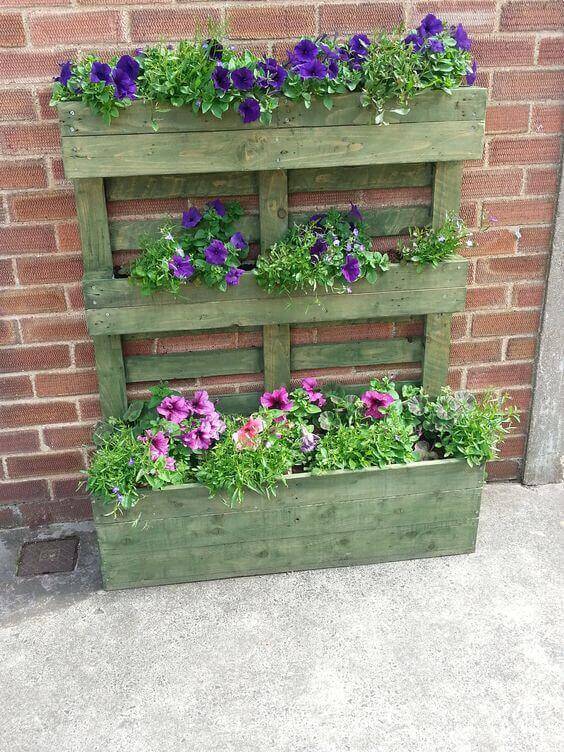Diy Easy Vertical Pallet Planters Ideas Comedecor Pallet Planter