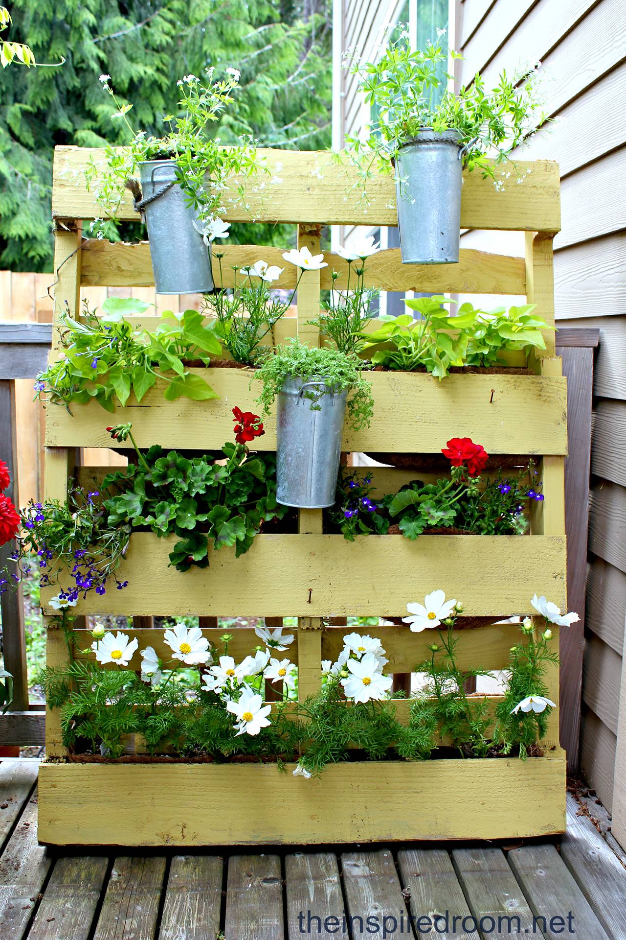 Beautiful Diy Backyard Vegetable Garden Ideas Decorecent