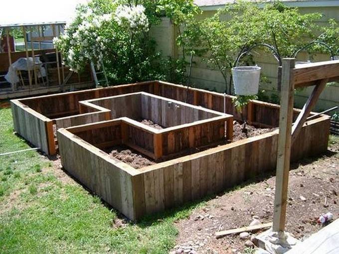 Awesome Creative Wood Pallet Garden Project Ideas