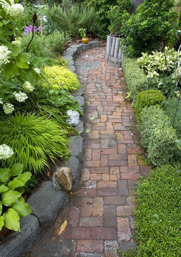 Brick Retaining Wall Landscaping Retaining Walls