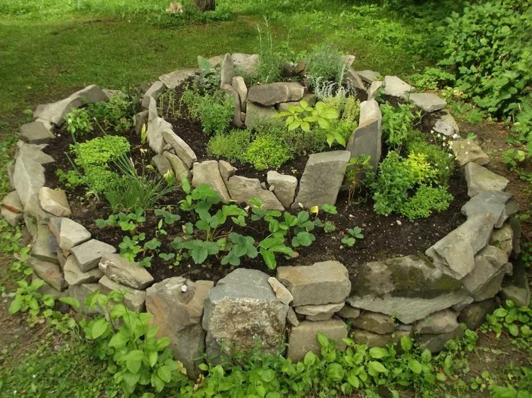 A Spiral Herb Garden Spiral Garden Design