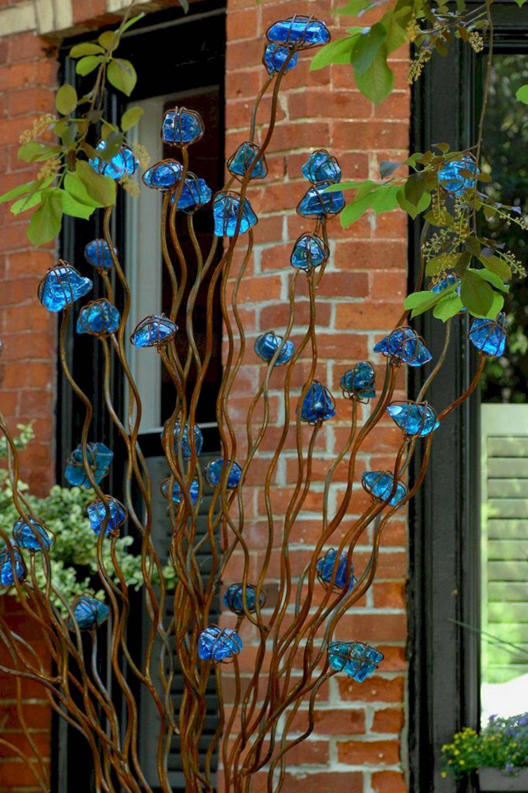 Diy Glass Yard Art Design