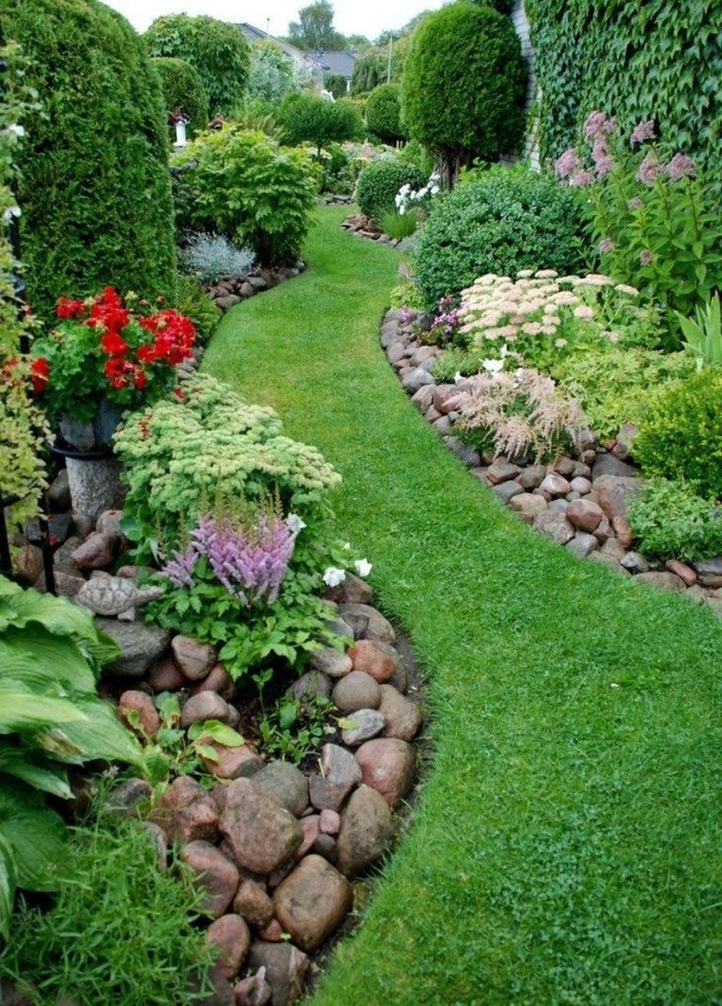 Affordable Rock Garden Landscaping Design Ideas