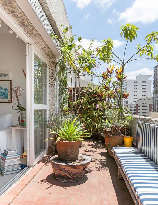 Apartment Balcony Garden Decorating Ideas