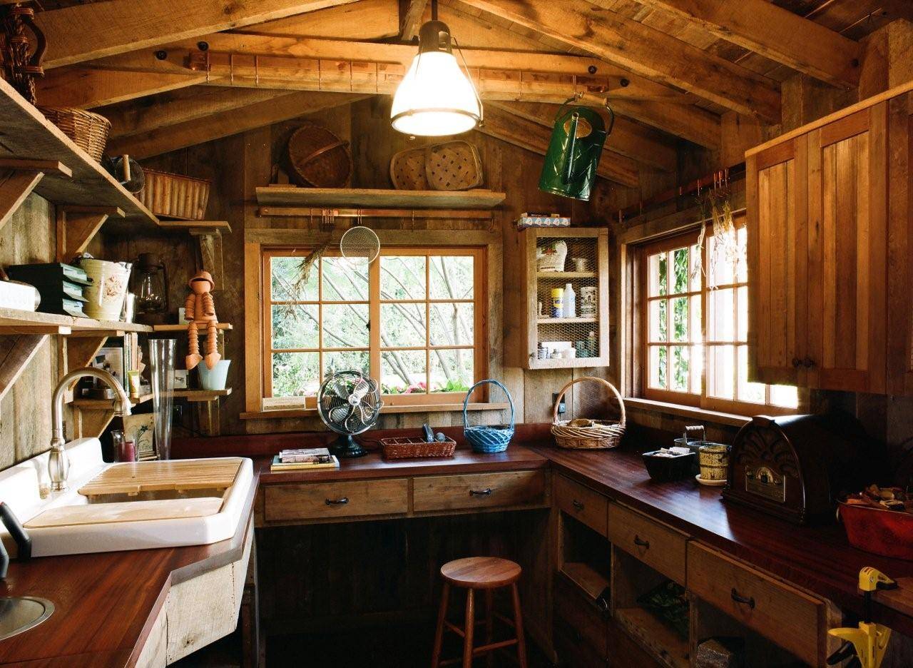 Colddiybackyardstudioshedremodeldesigndecorideas