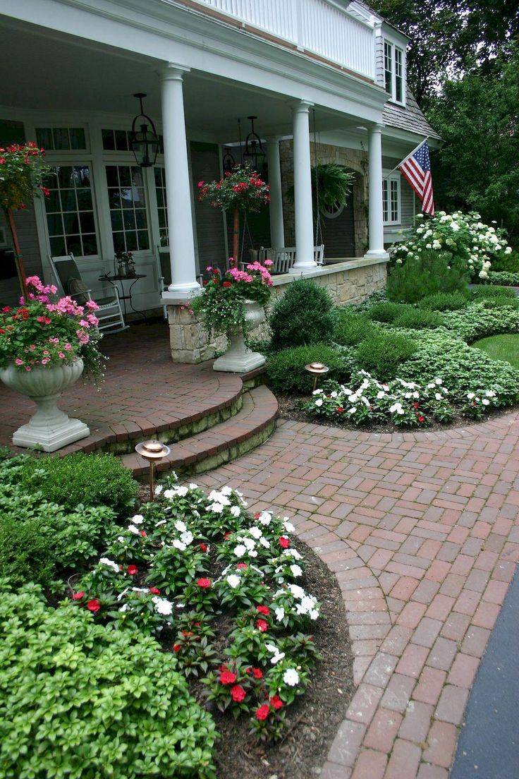 Small Yard Patio Front House Flower