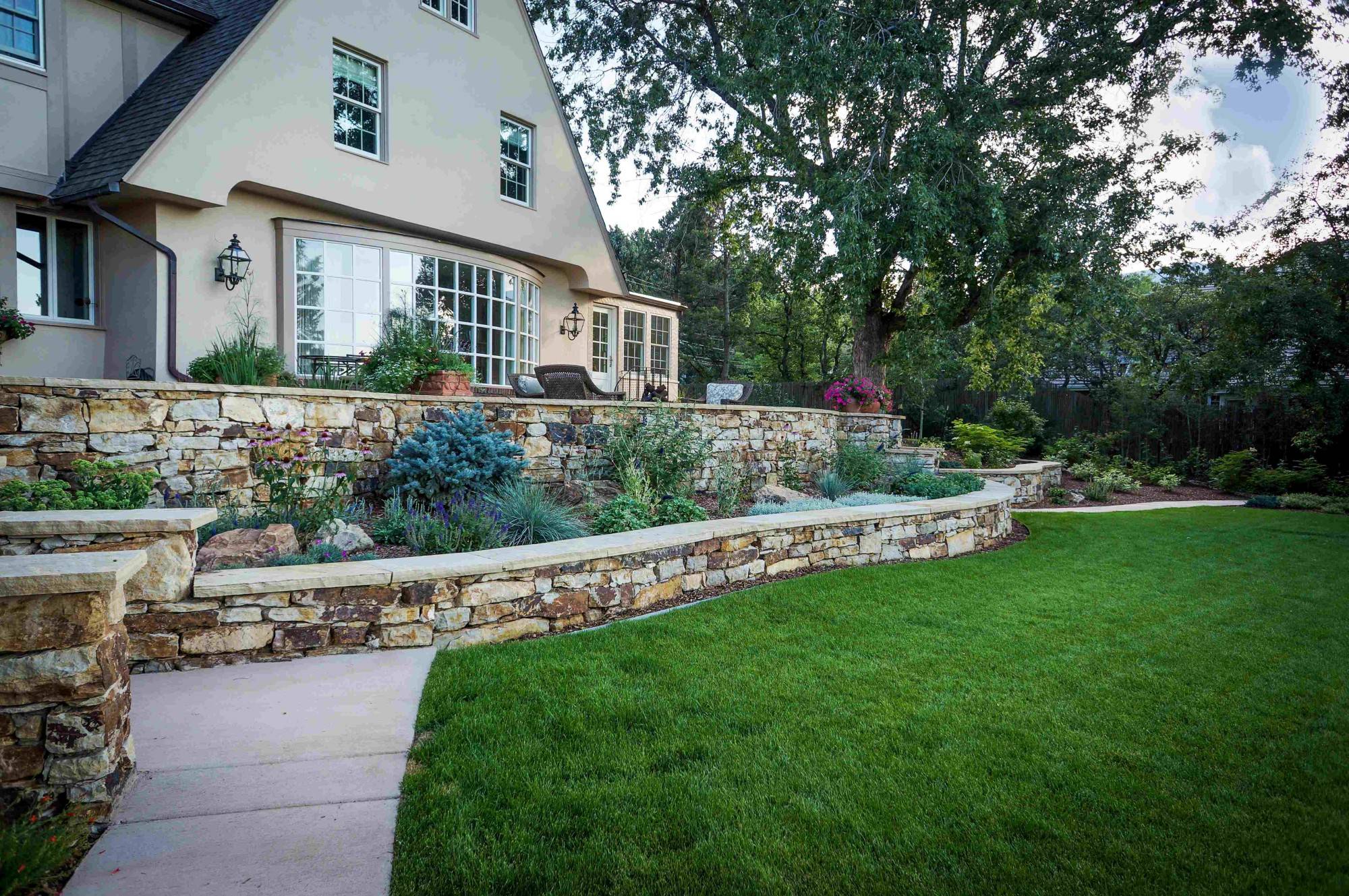 Retainingwallnaturalstonewall South Shore Landscape Supply