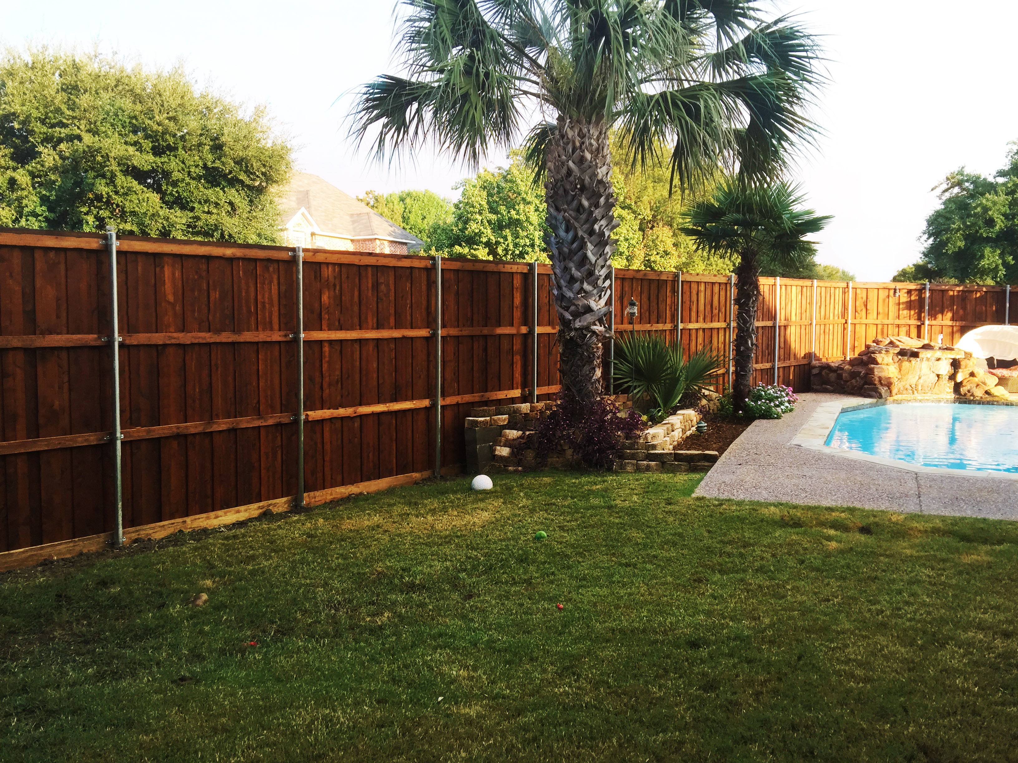 Wooden Garden Fencing Ideas