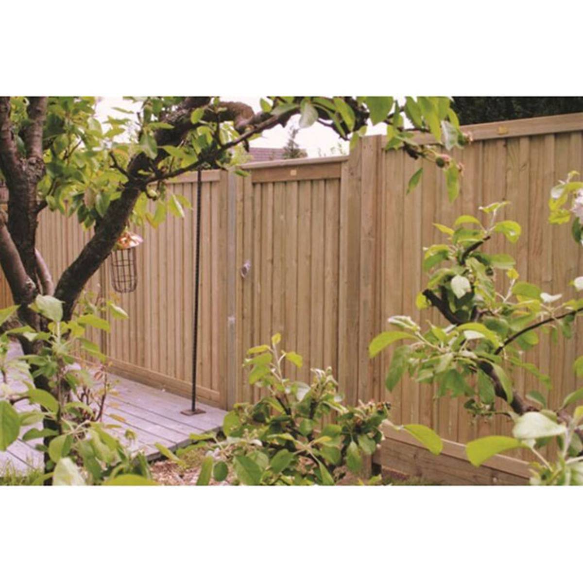 Select Lattice Fence Designs