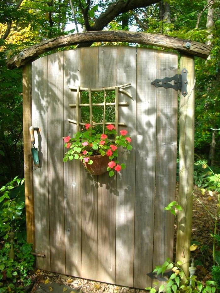 Beautiful Farmhouse Front Door Design Ideas