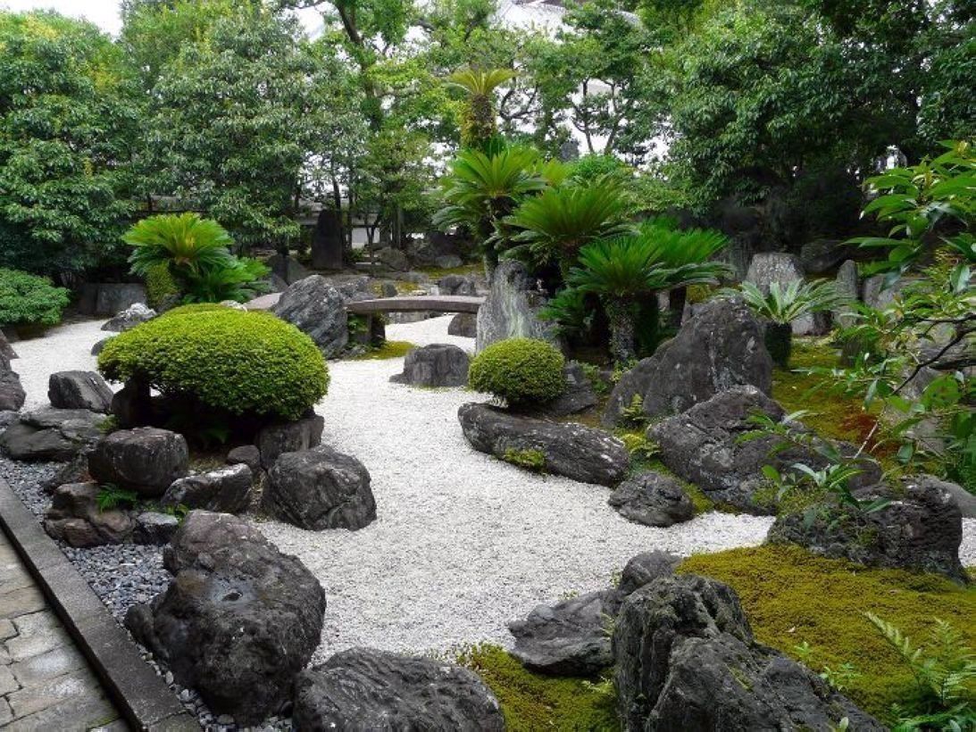 Awesome Japanese Rock Garden Ideas