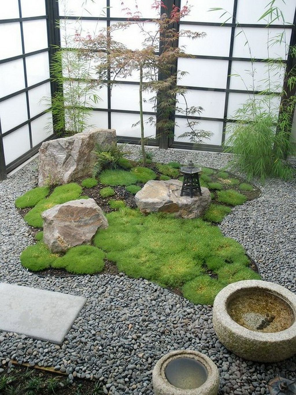 Very Creative And Inspiring Garden Stone Pathway Ideas