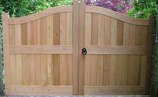 Wooden Driveway Gate