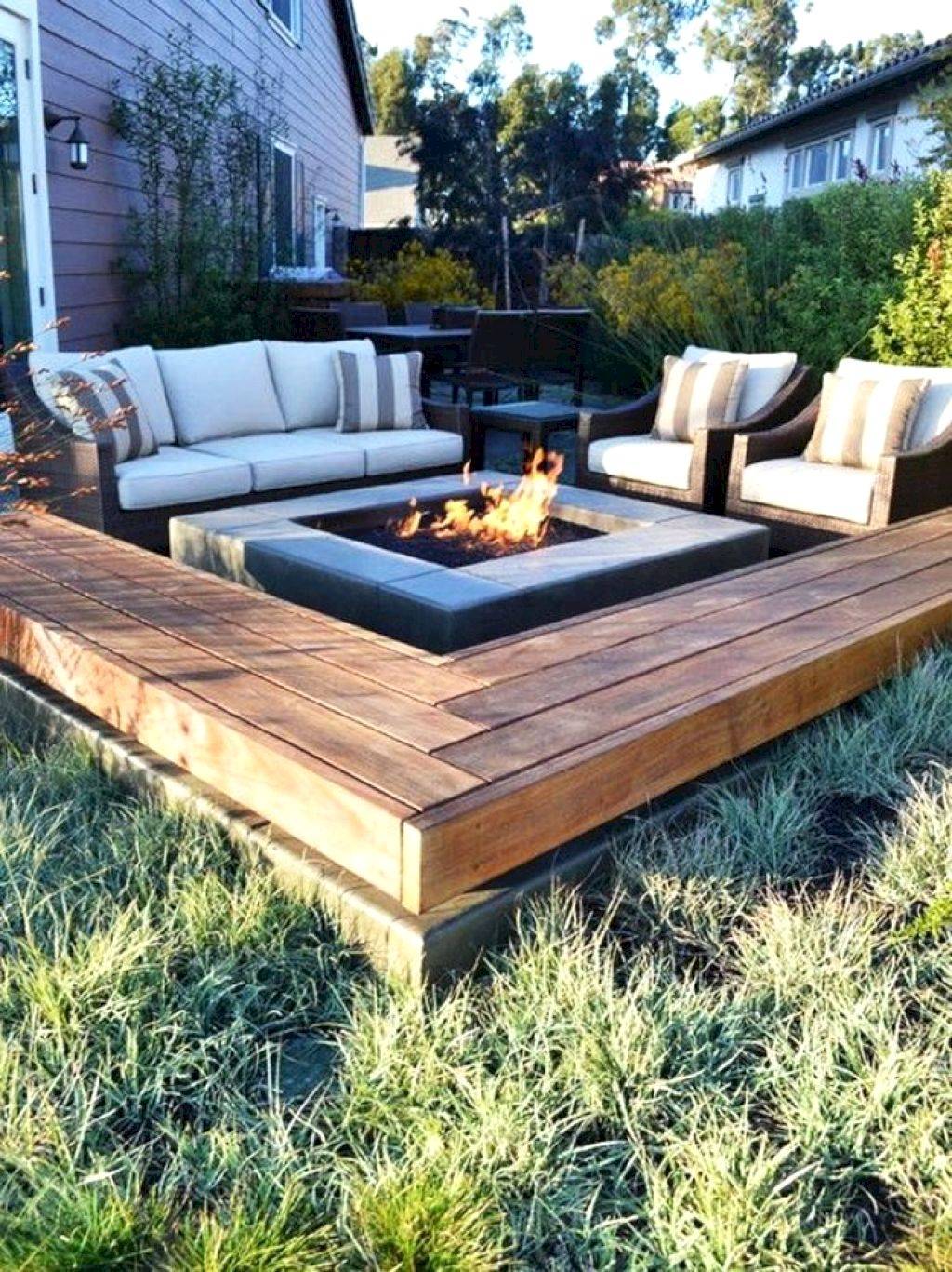 Lovely Backyard Fire Pit Ideas