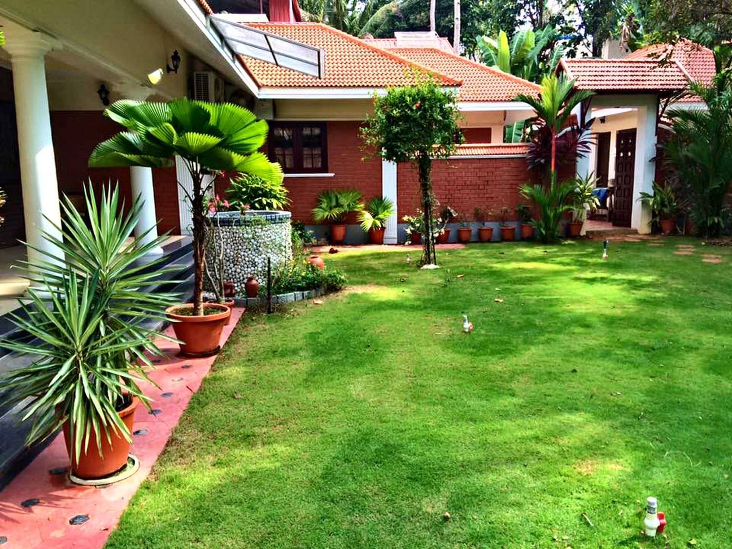 Beautiful Home Gardens