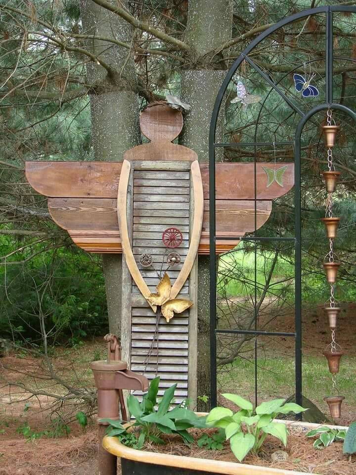 Diy Yard Art Garden Art Junk Spindle Crafts