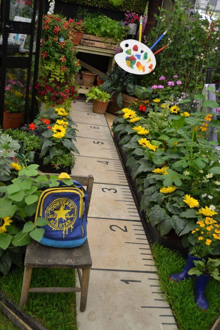 Cute And Simple School Garden Design Ideas