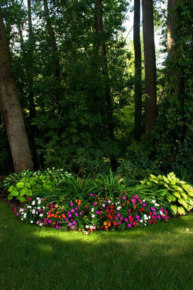 Beautiful Shade Front Yard Design