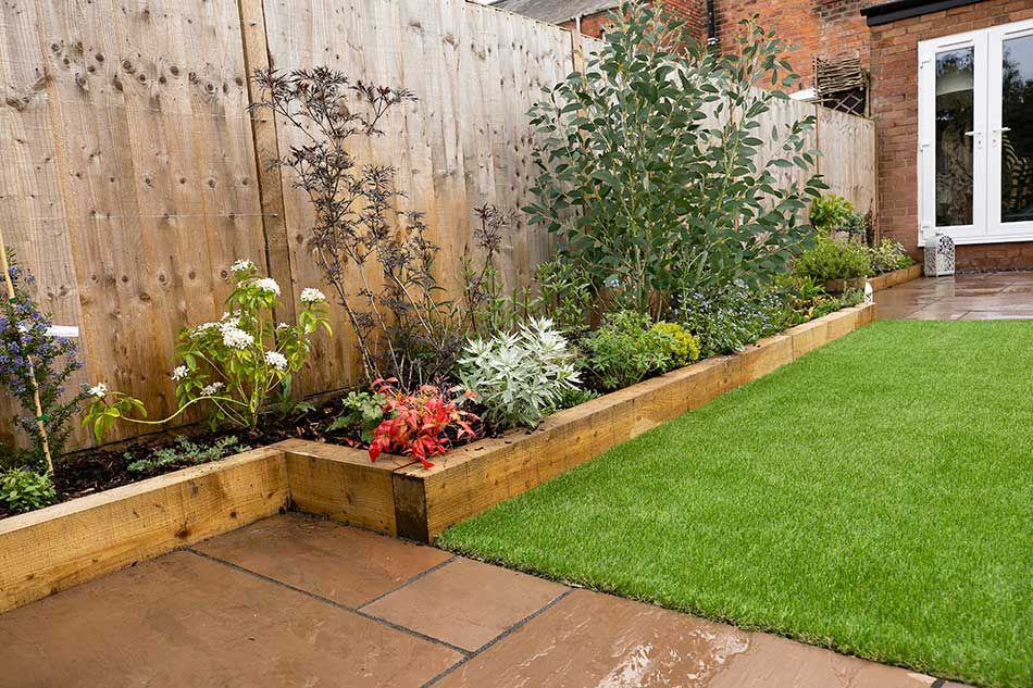 Easy Lowmaintenance Backyard Gardens