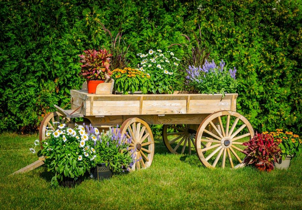 Fall Vintage Garden Decor