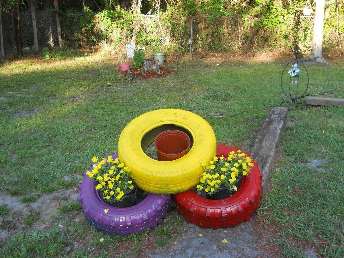 Flower Tire Planter Ideas