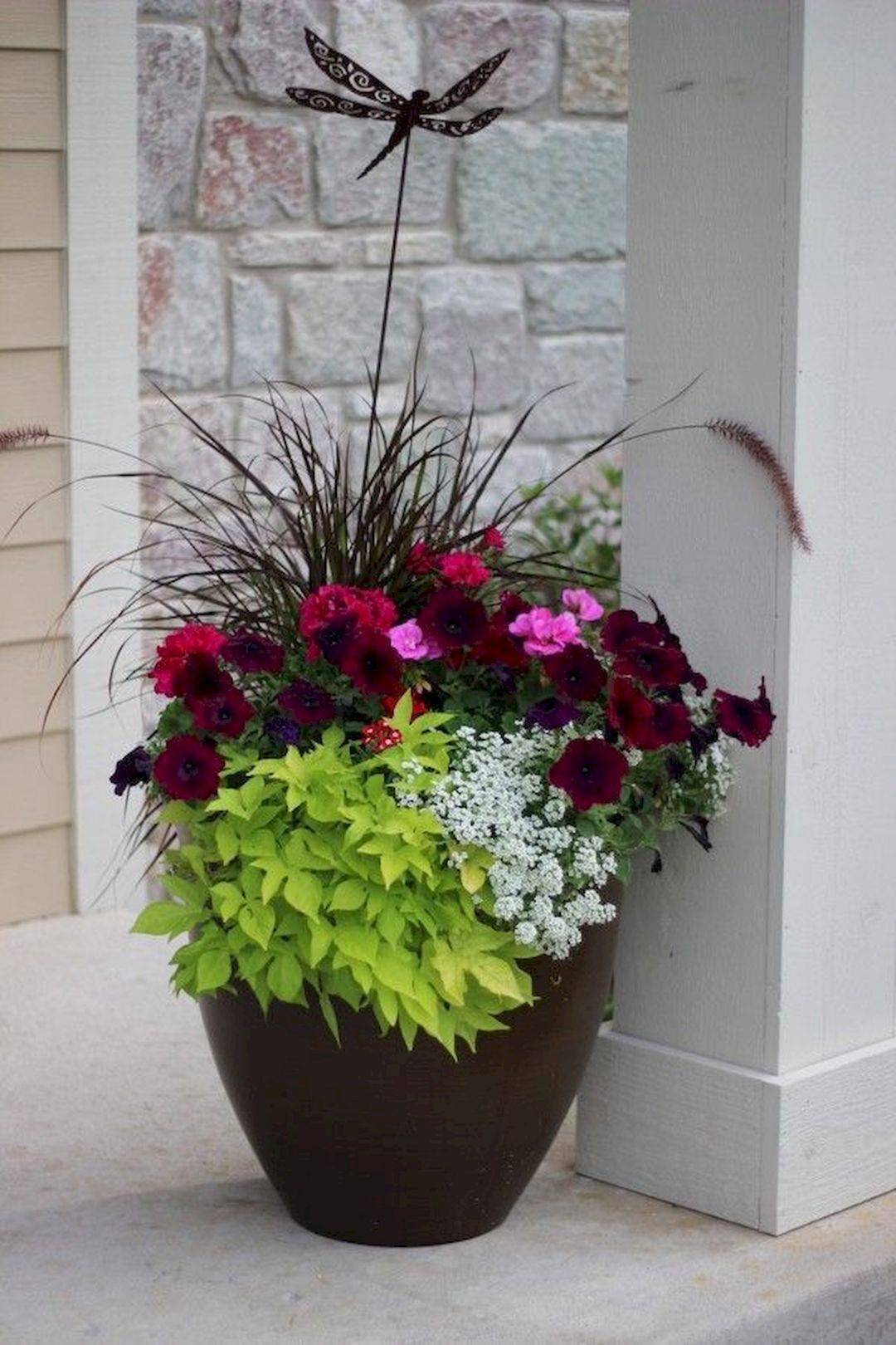 Fresh And Easy Summer Container Garden Flowers Ideas