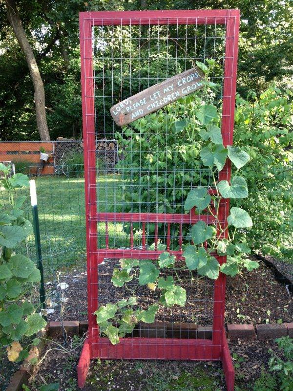 Upcycled Garden Trellis