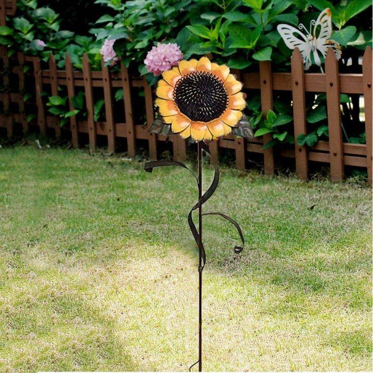 Recycled Metal Giant Sunflower Stake Yard Decor