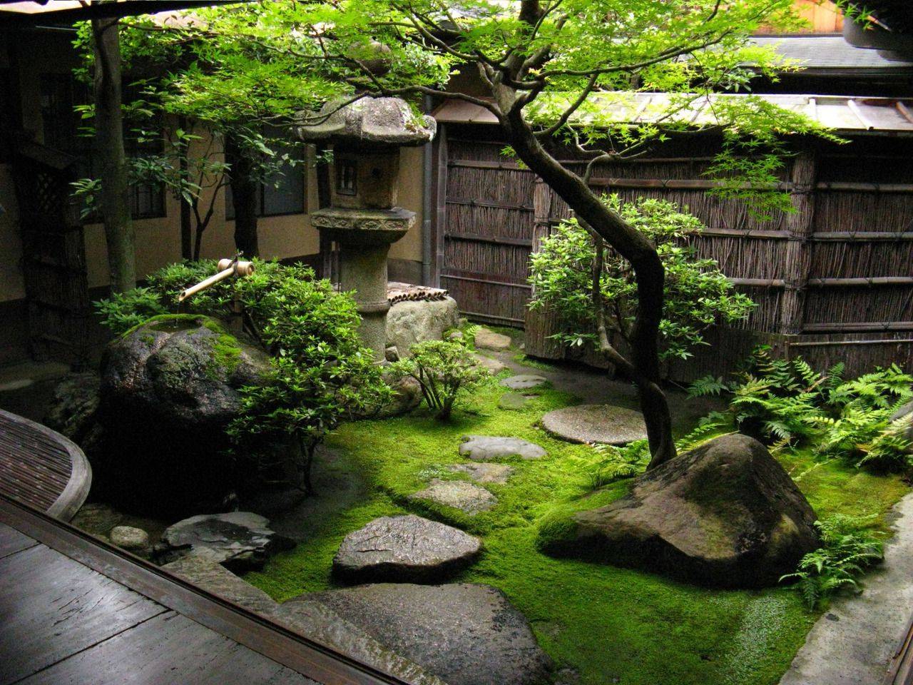 Yoshidake Small Japanese Garden